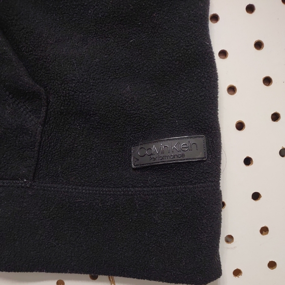 Bundle of Calvin Klein Performance, Size XL - Picture 8 of 13